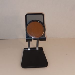 Glo Skin Beauty Pressed Base, Cocoa, NWOB